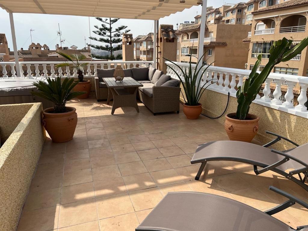 Apartament La Mata Торевиеха Екстериор снимка