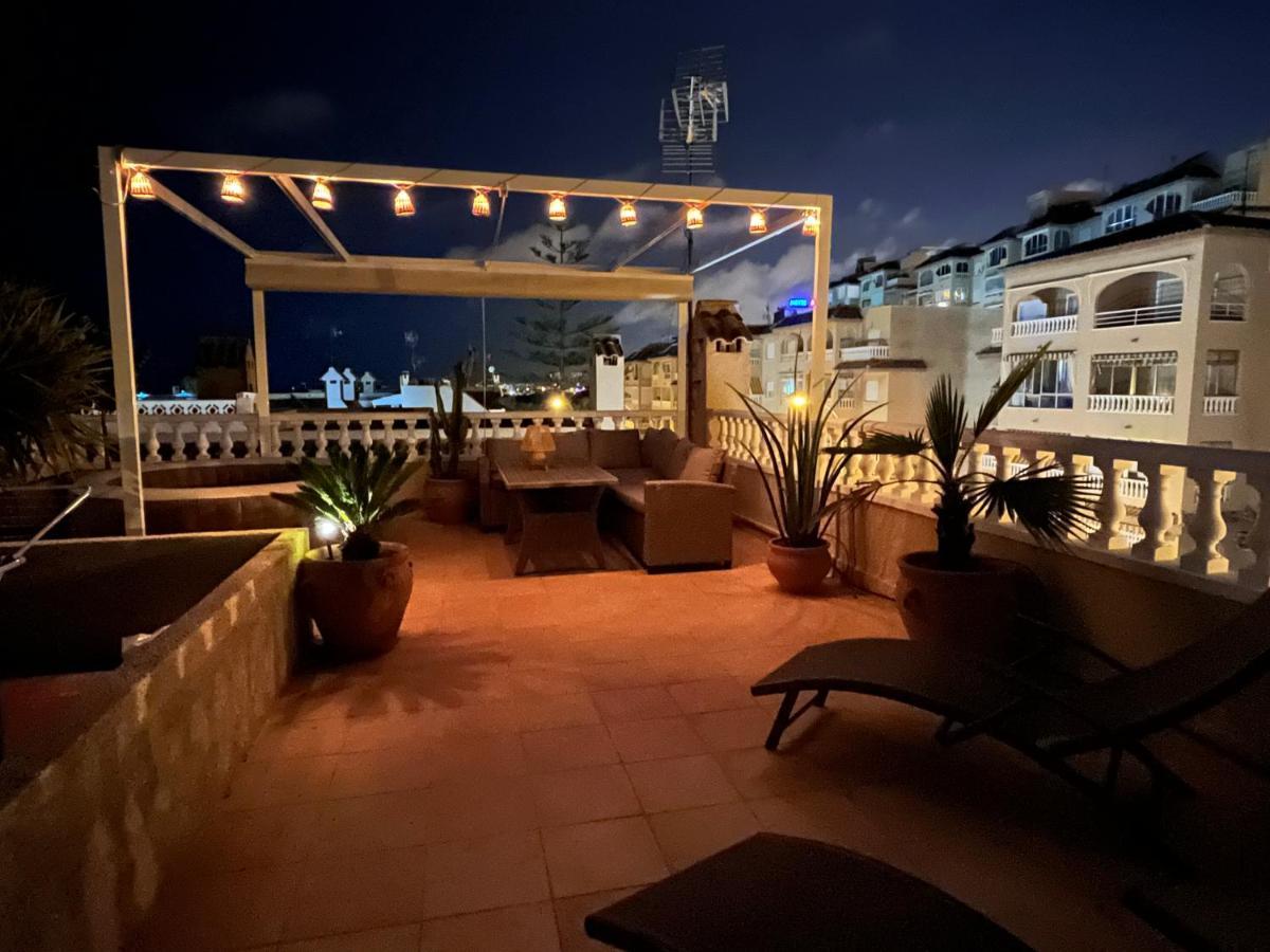 Apartament La Mata Торевиеха Екстериор снимка