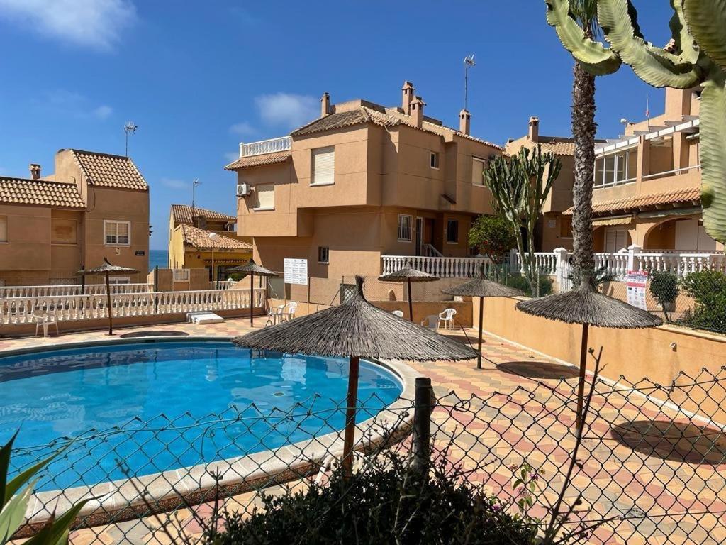 Apartament La Mata Торевиеха Екстериор снимка